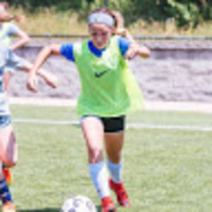 Meet your Posher, Ella